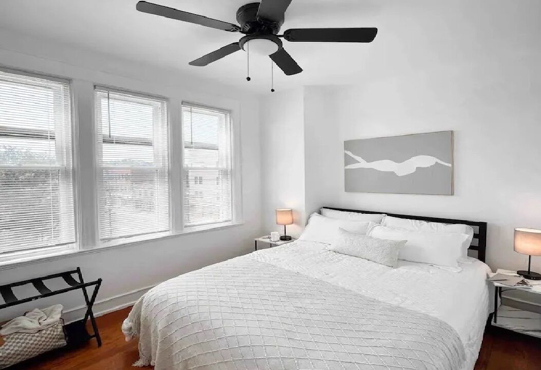 Photo of Bedroom in Stockade Historic District