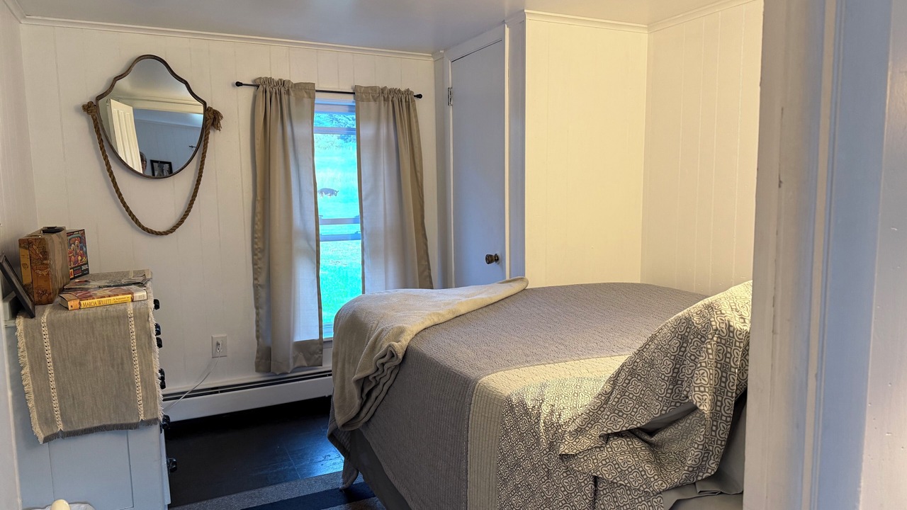 Photo of Bedroom in Oxford