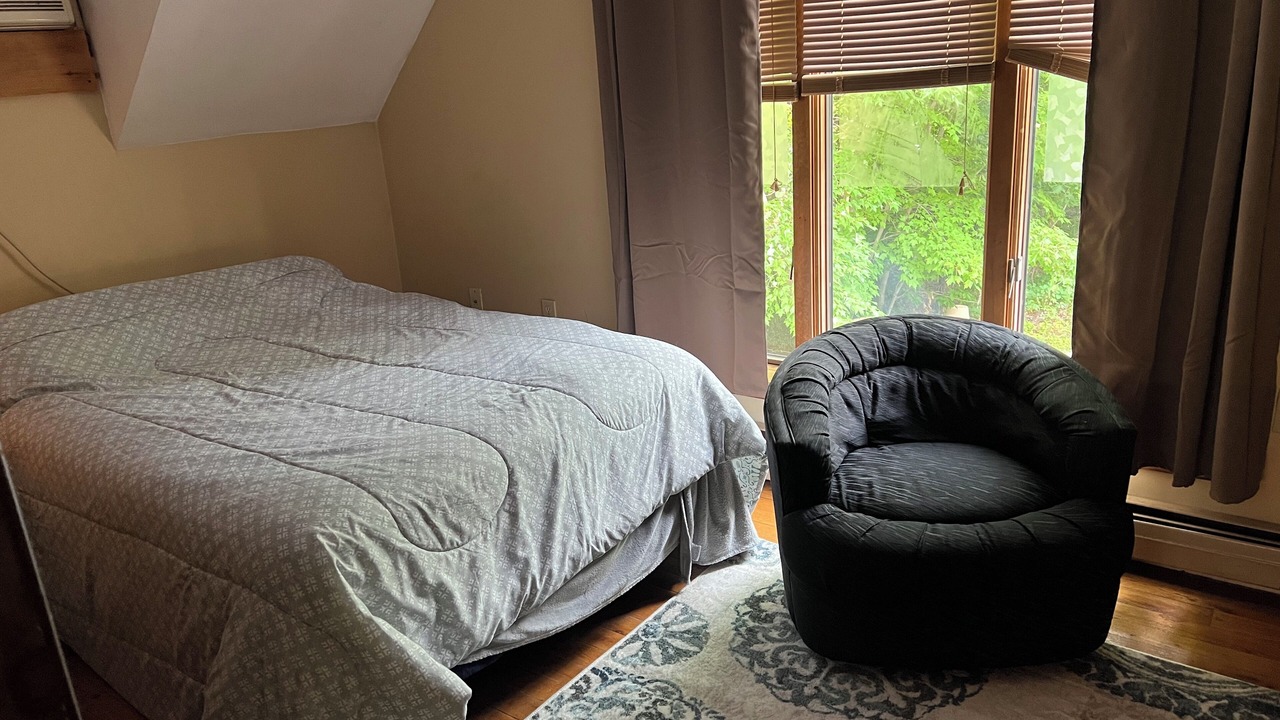 Photo of Bedroom in Warrensburg