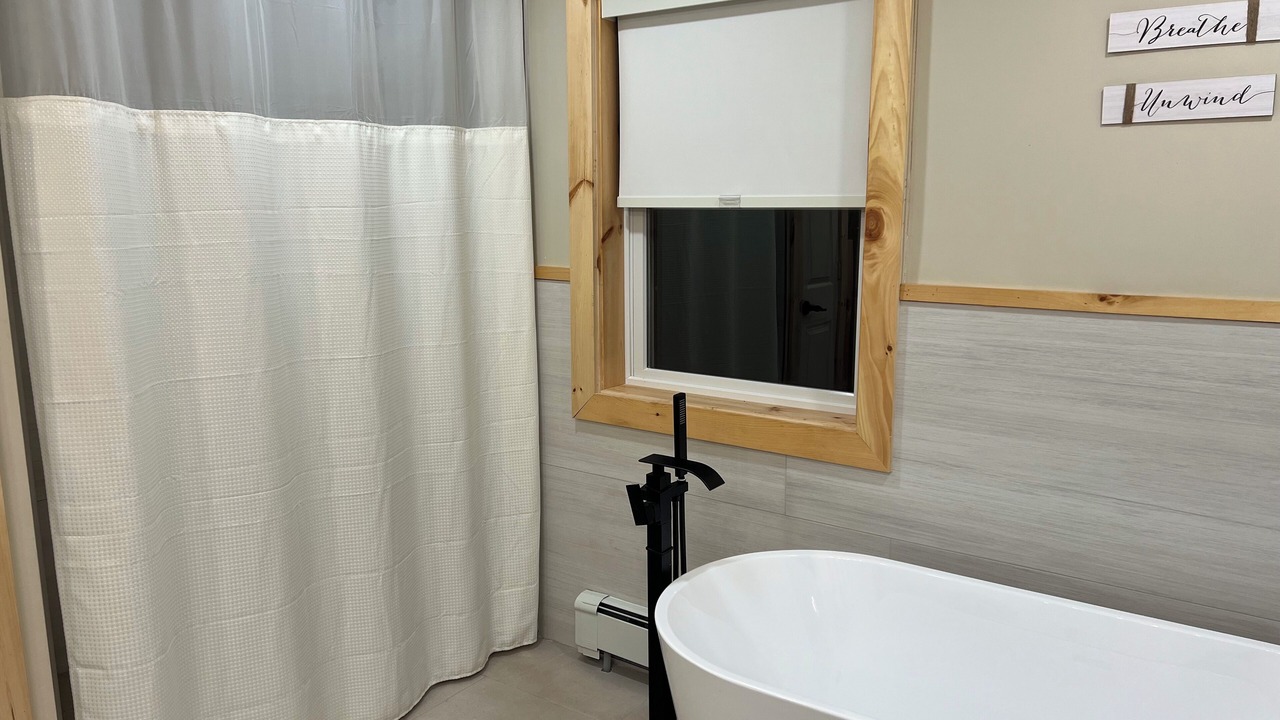 Photo of Bathroom in Warrensburg