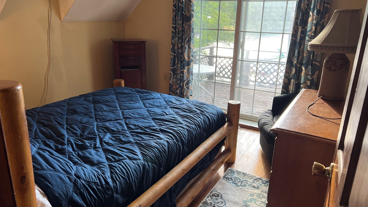 Photo of Bedroom in Warrensburg