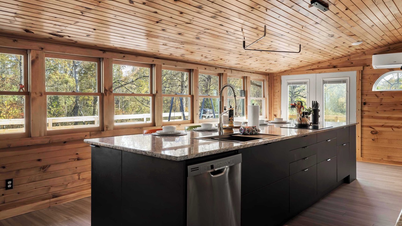 Photo of Kitchen in Hedgesville