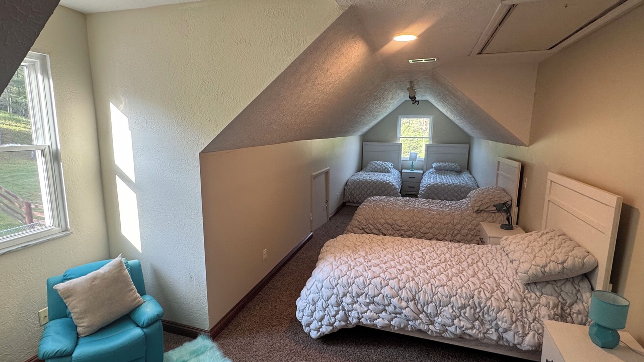 Photo of Bedroom in Louisa