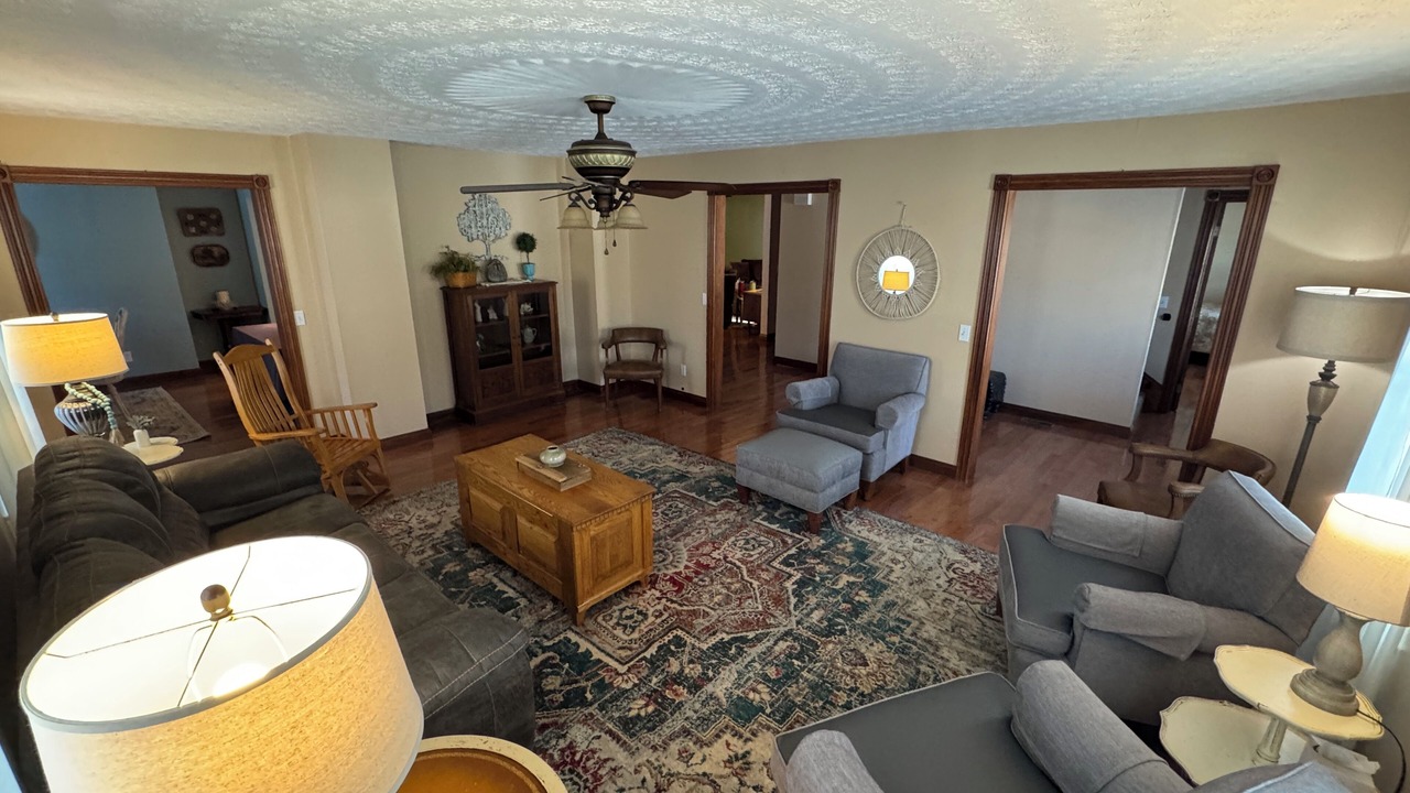 Photo of Bedroom in Louisa