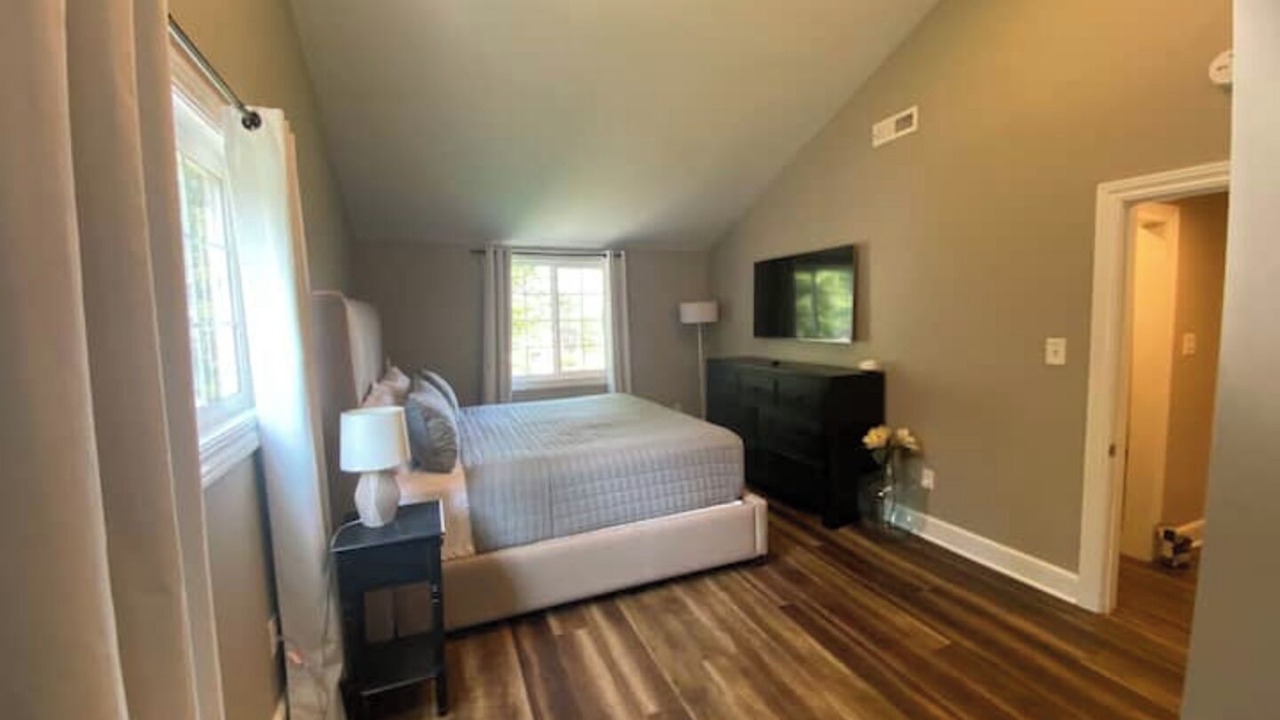 Photo of Bedroom in Howland Corners