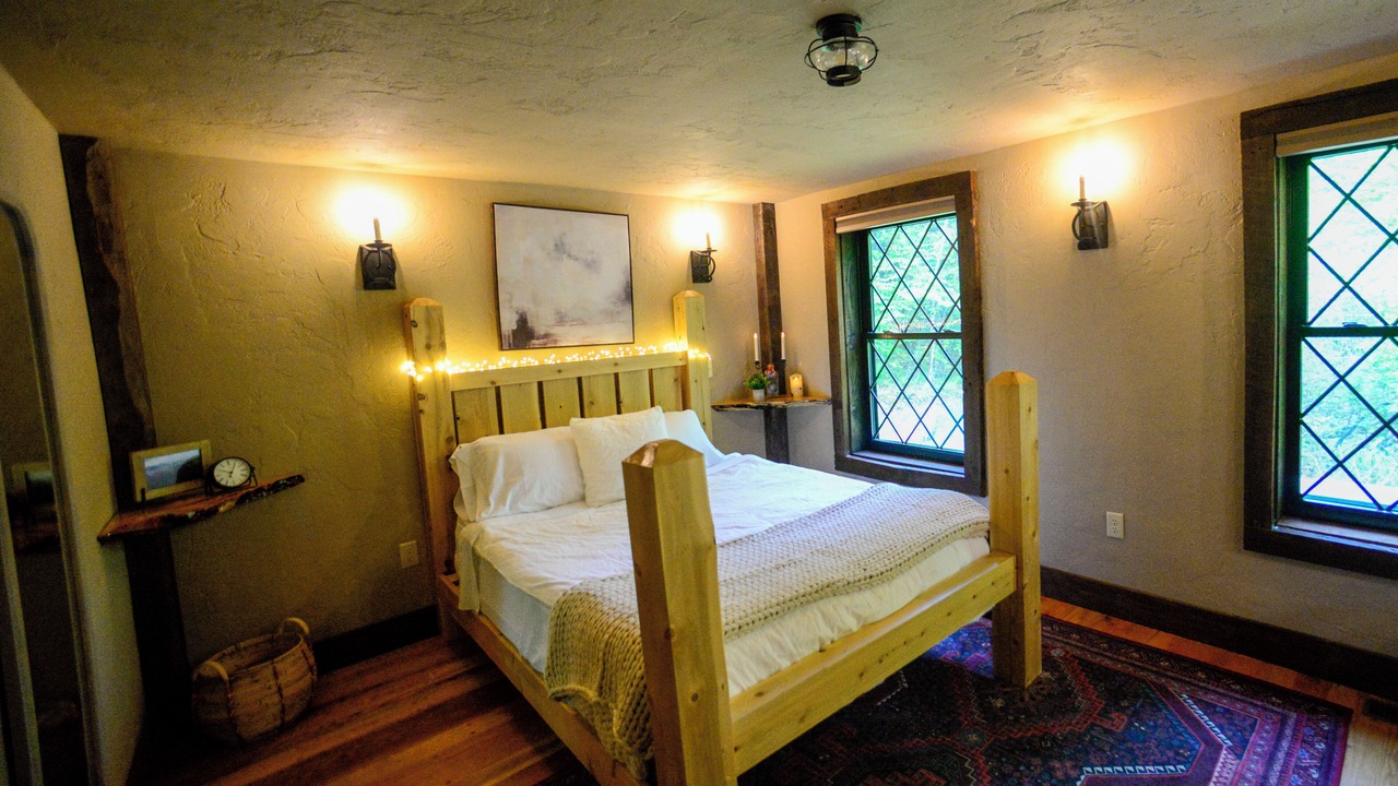Photo of Bedroom in Guilford