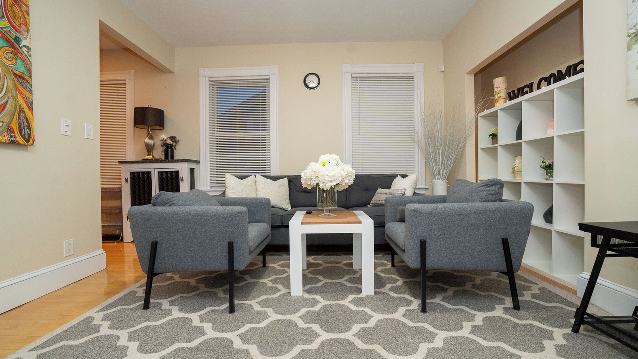 Photo of Livingroom in Milton