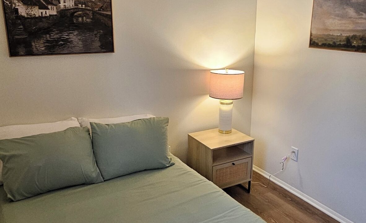 Photo of Bedroom in Howland Corners