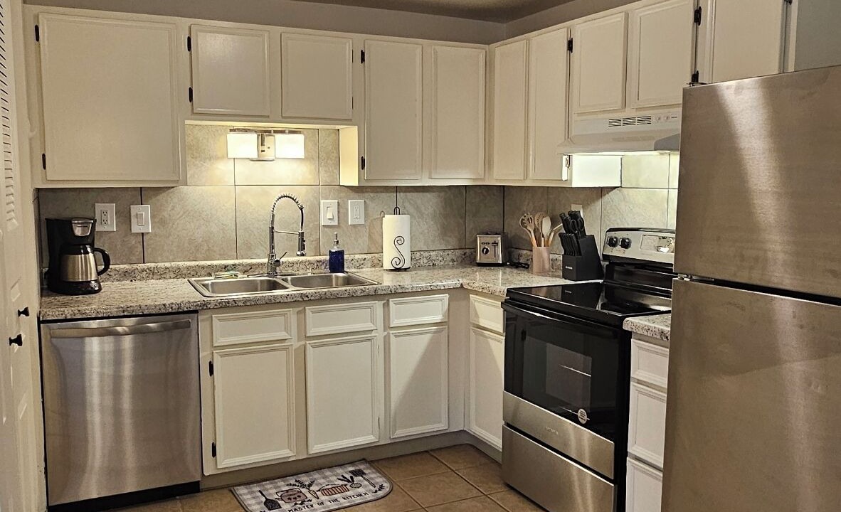 Photo of Kitchen in Howland Corners