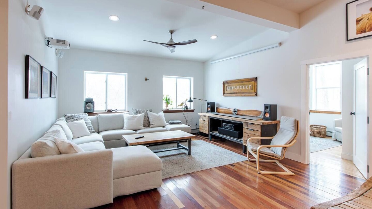 Photo of Livingroom in Centennial