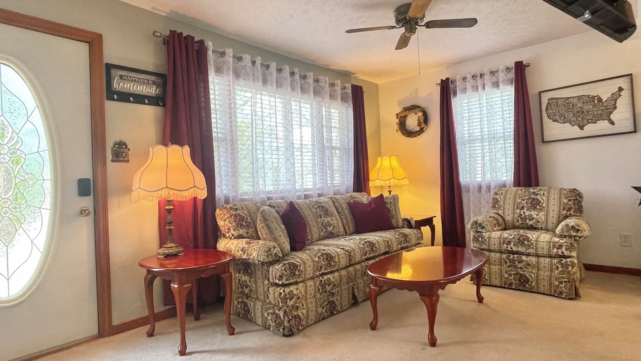 Photo of Livingroom in Cumberland