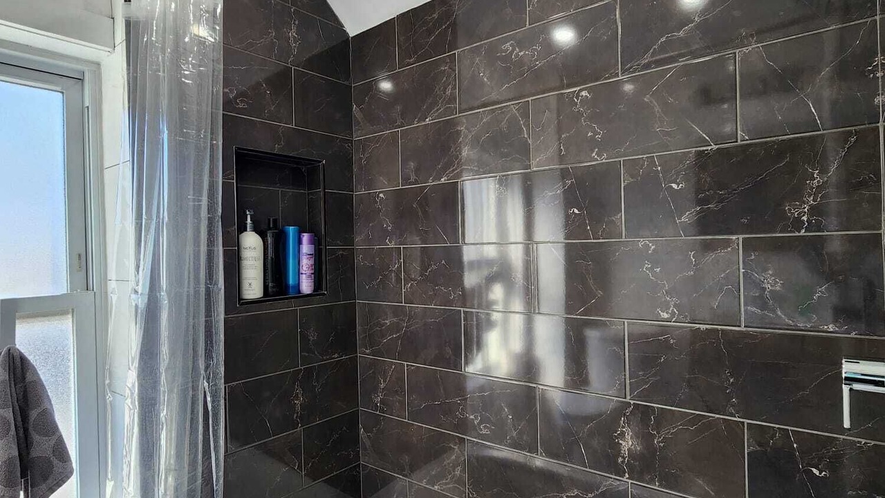 Photo of Bathroom in Teaneck