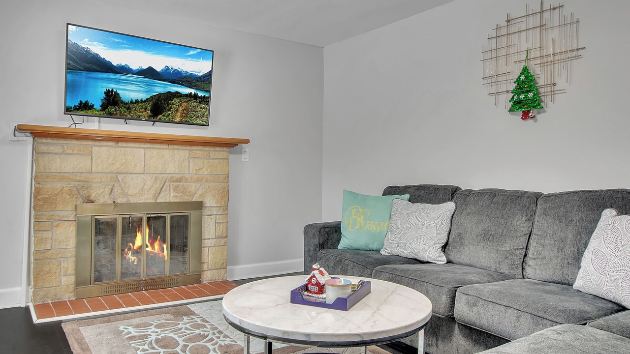 Photo of Livingroom in Lancaster