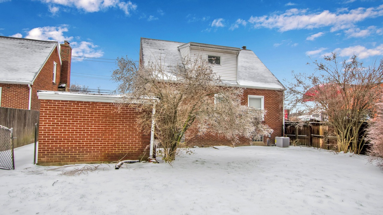Photo of Outdoor in Lancaster