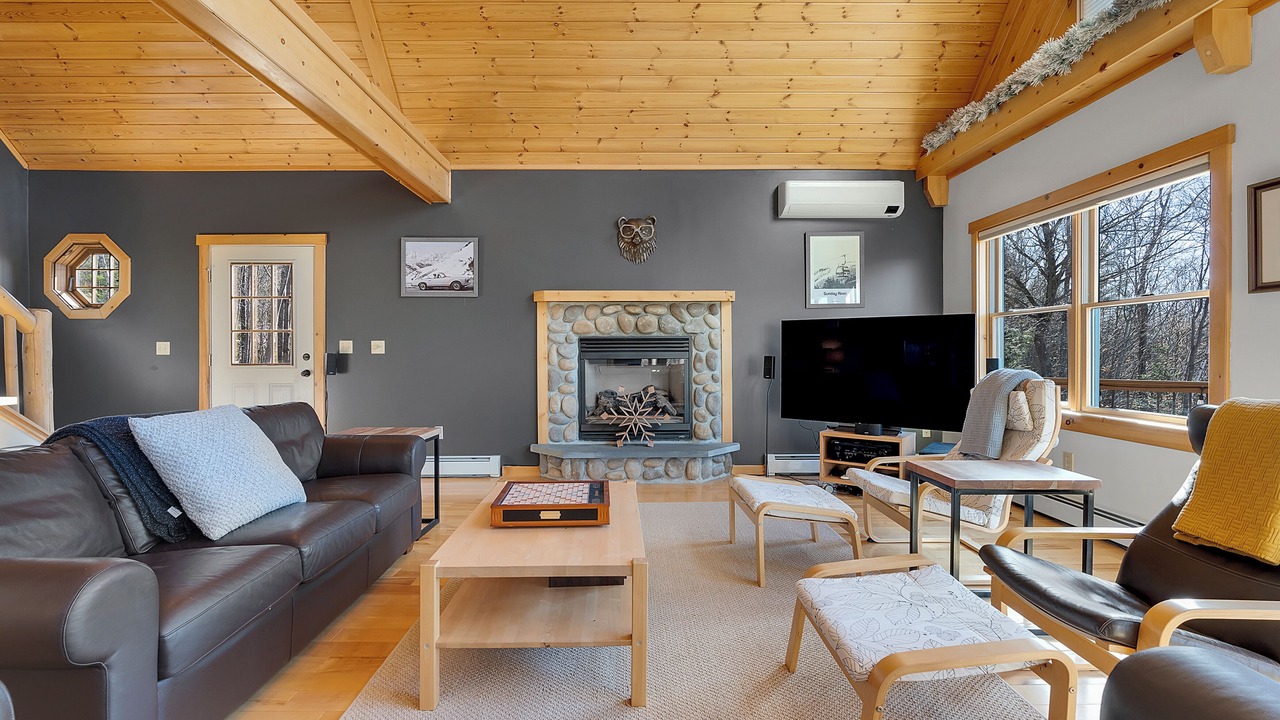 Photo of Livingroom in Sunday River Area