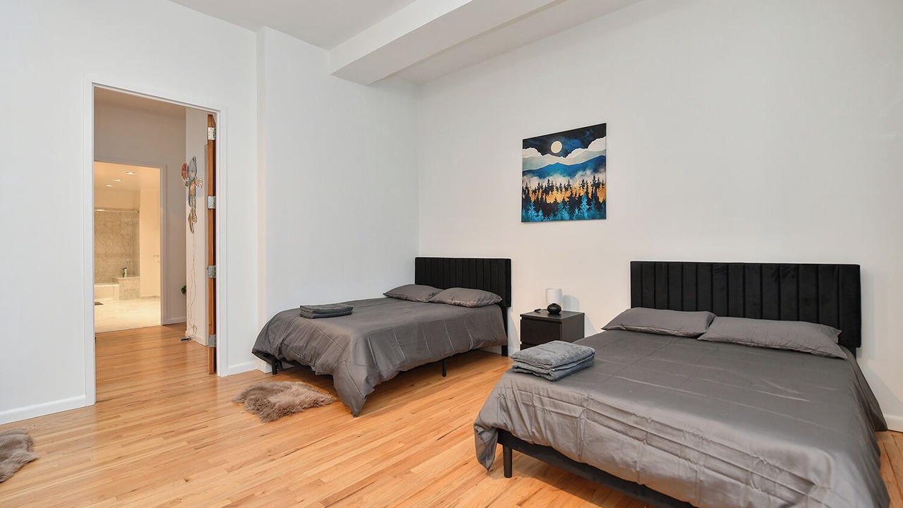 Photo of Bedroom in Civic Center