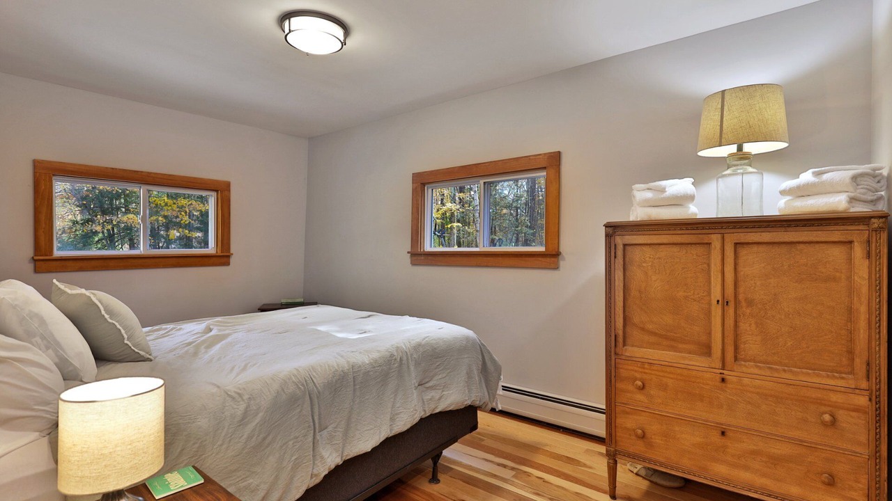 Photo of Bedroom in Forest Dale