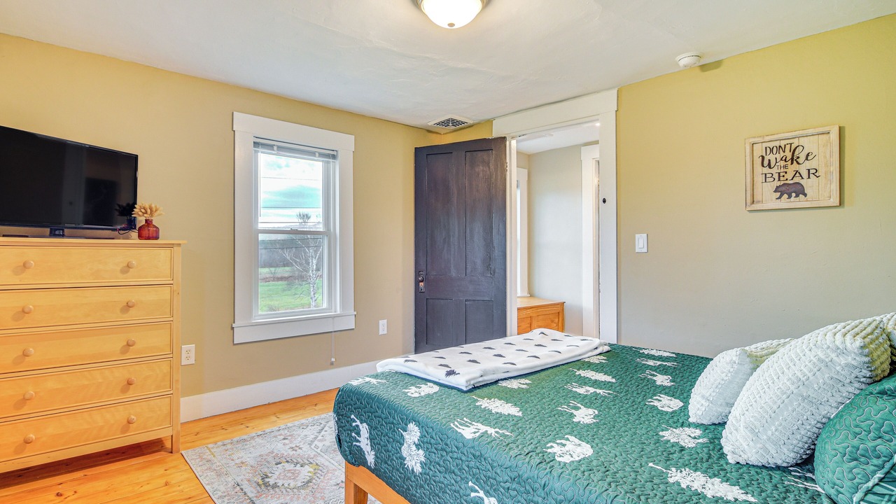 Photo of Bedroom in Rumford Point
