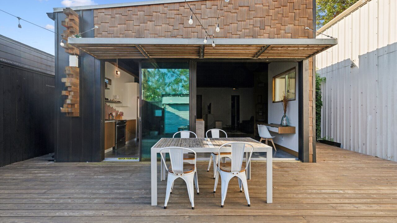 Photo of Outdoor in Garden Oaks