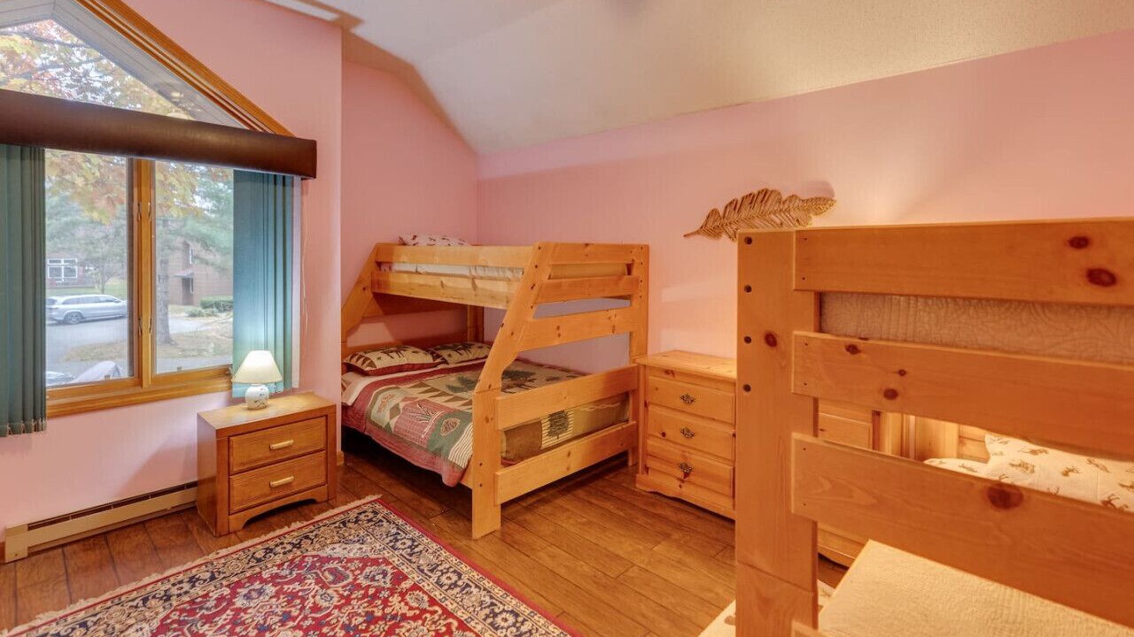 Photo of Bedroom in North Woodstock
