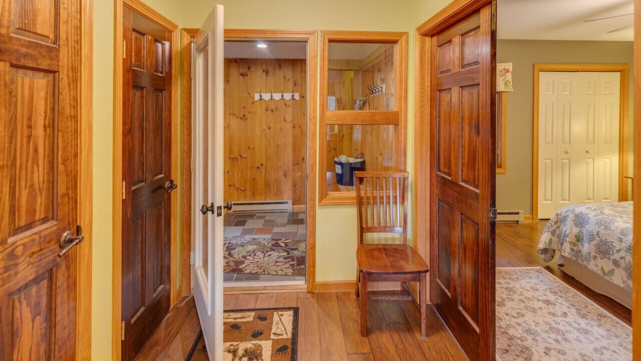 Photo of Bedroom in North Woodstock