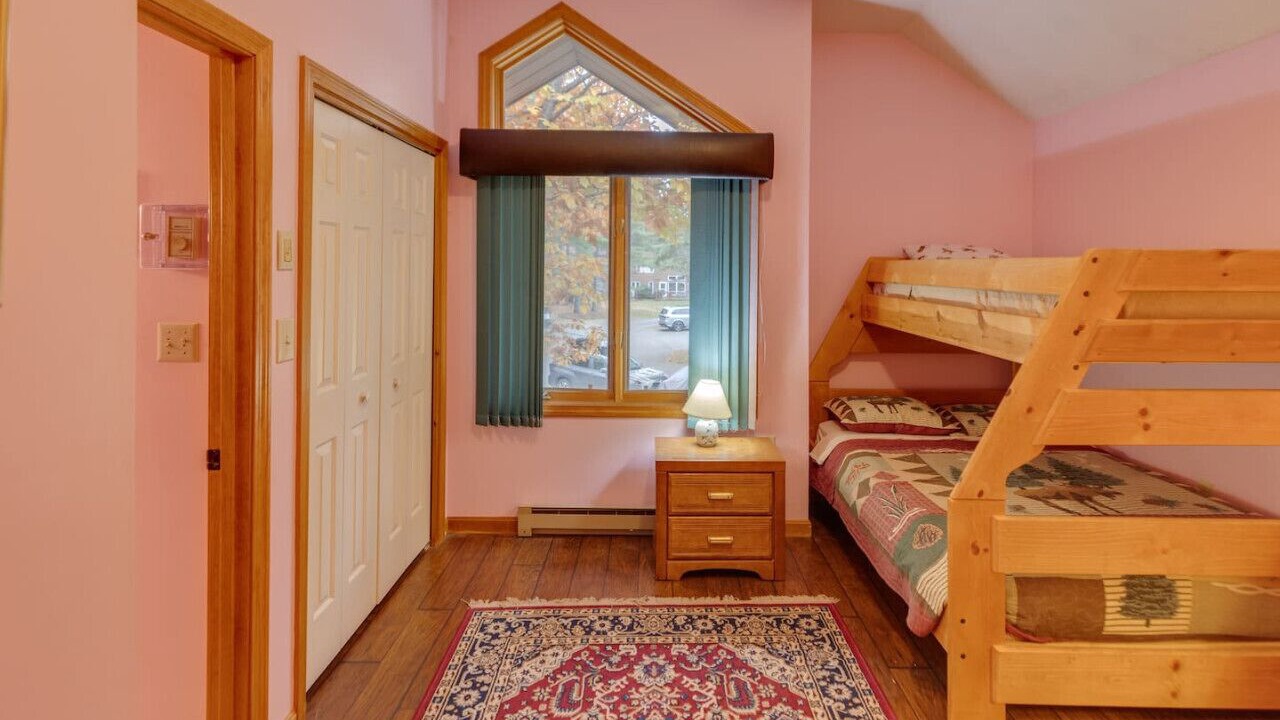Photo of Bedroom in North Woodstock