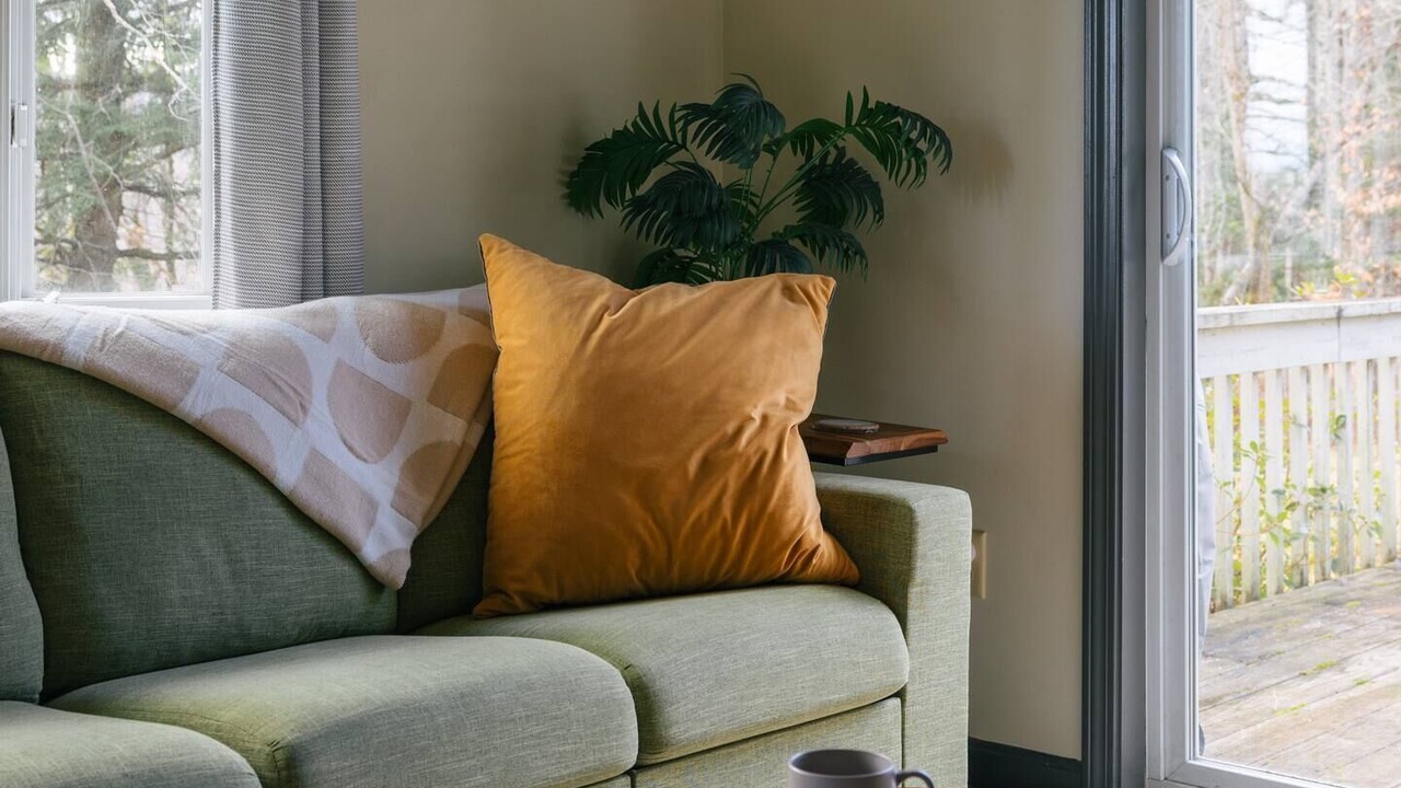 Photo of Livingroom in North Troy