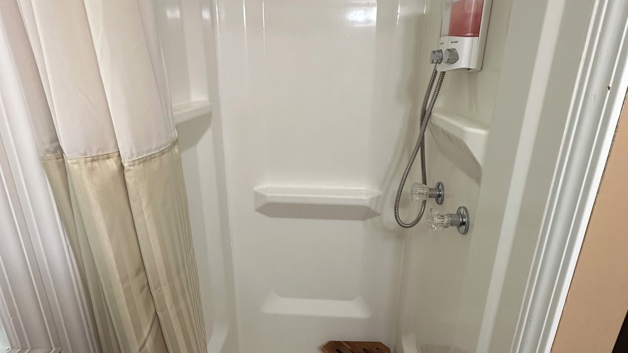 Photo of Bathroom in Mount Marion