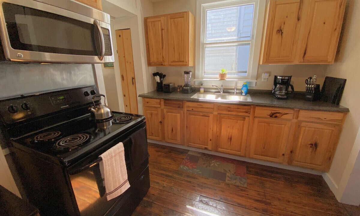 Photo of Kitchen in White Sulphur Springs