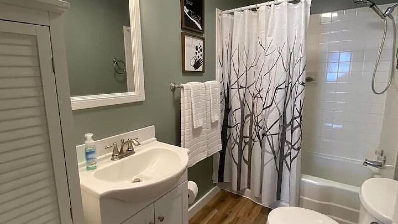Photo of Bathroom in White Sulphur Springs
