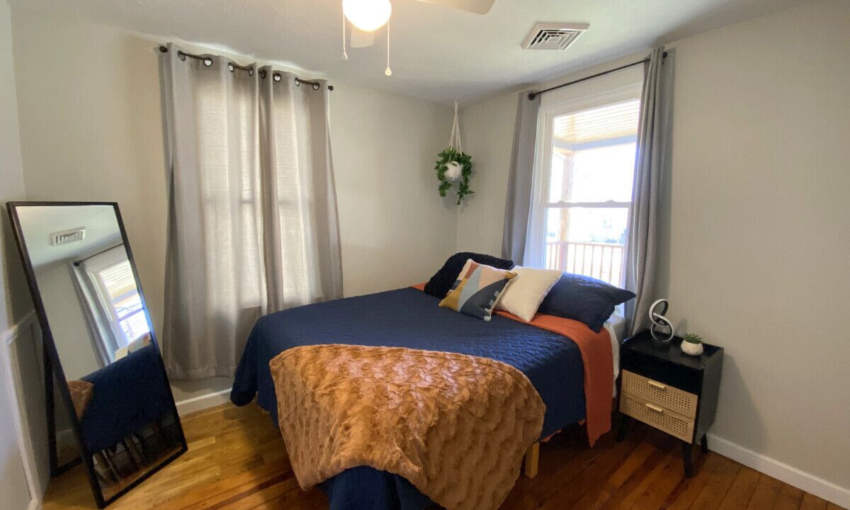 Photo of Bedroom in White Sulphur Springs