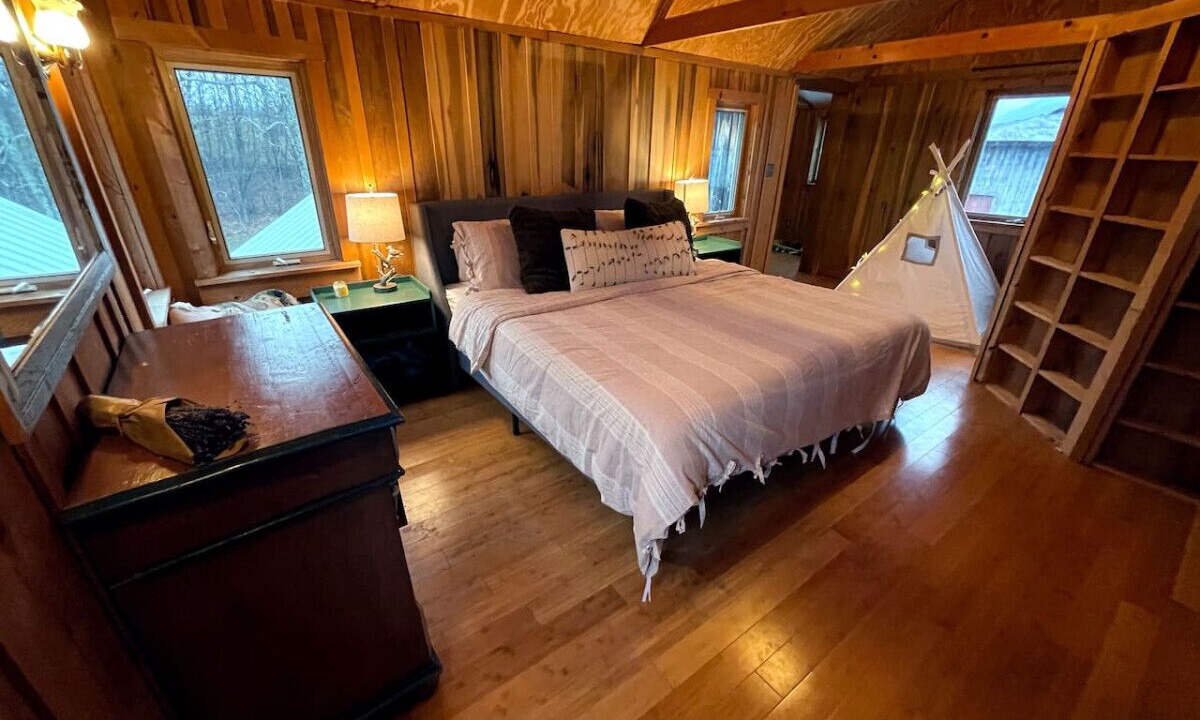 Photo of Bedroom in Bellepoint