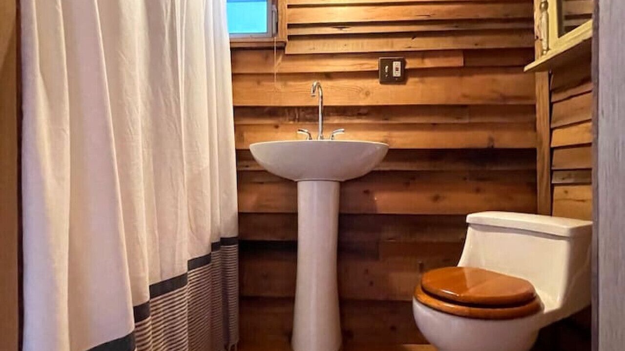 Photo of Bathroom in Bellepoint