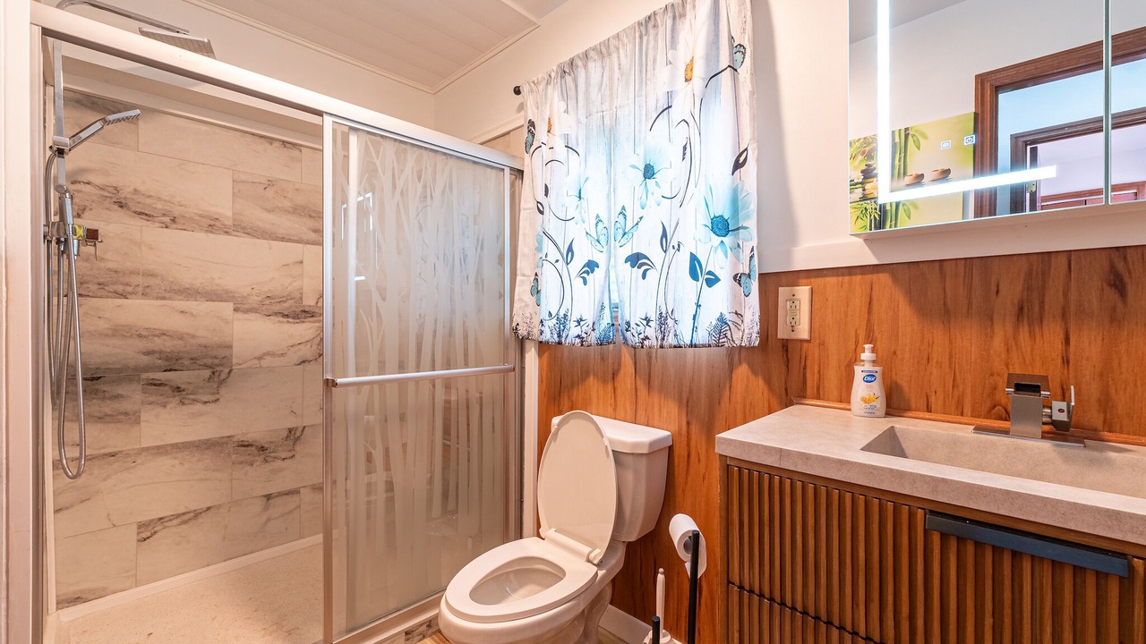 Photo of Bathroom in Summerlee