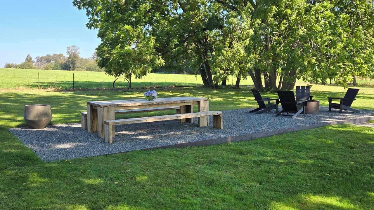Photo of Outdoor in Ferndale