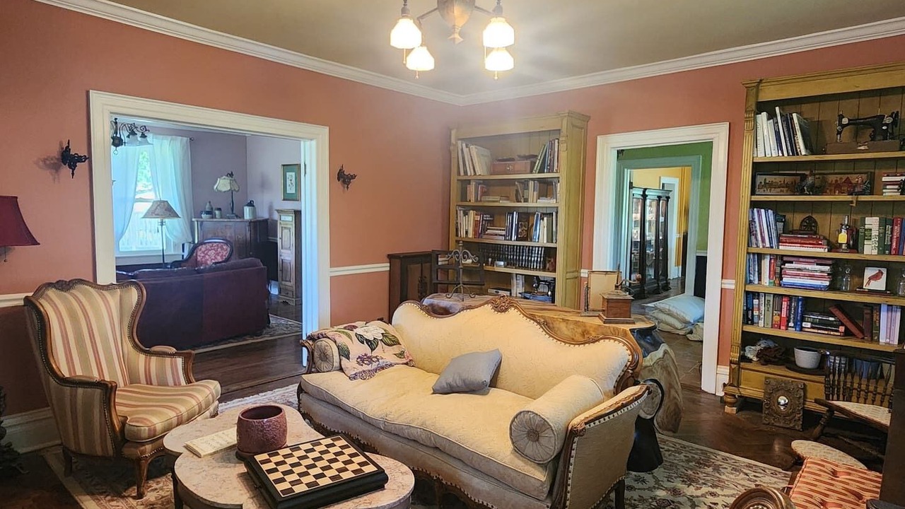 Photo of Livingroom in Montgomery