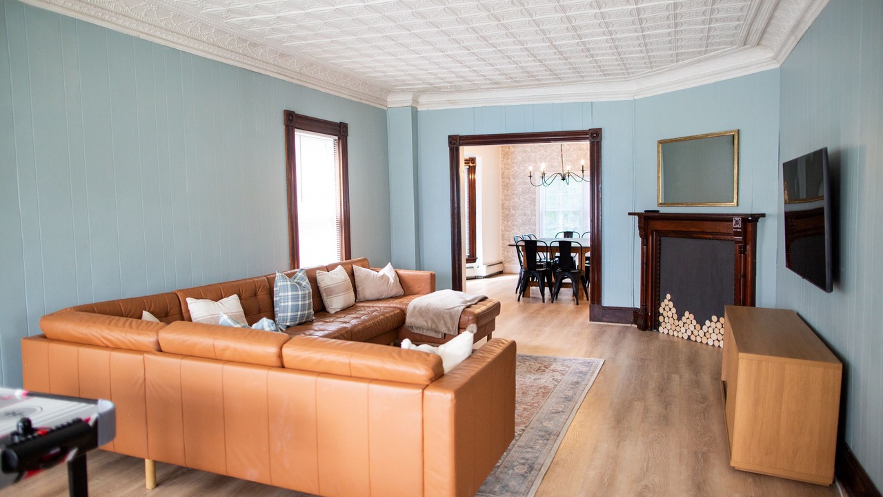 Photo of Livingroom in North Troy