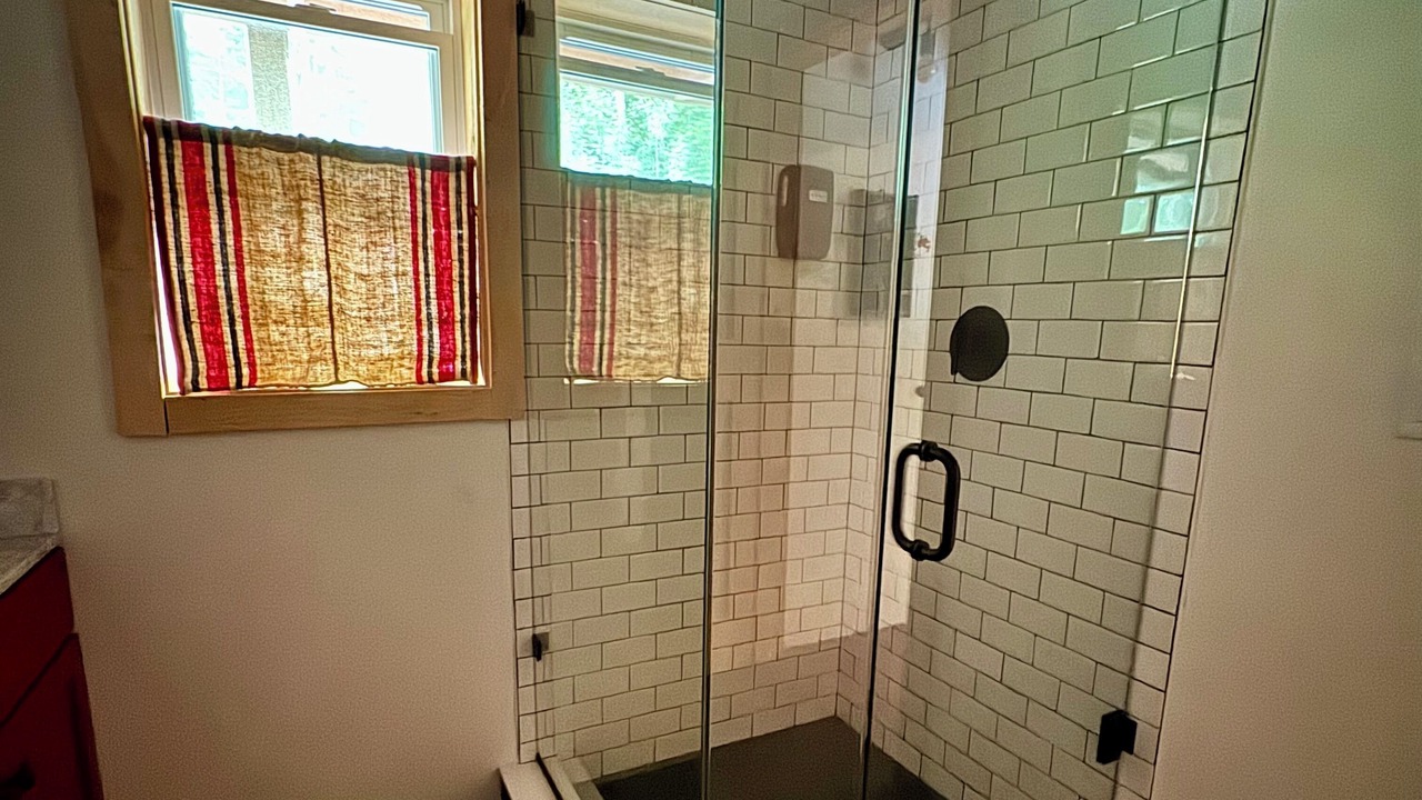 Photo of Bathroom in Townshend