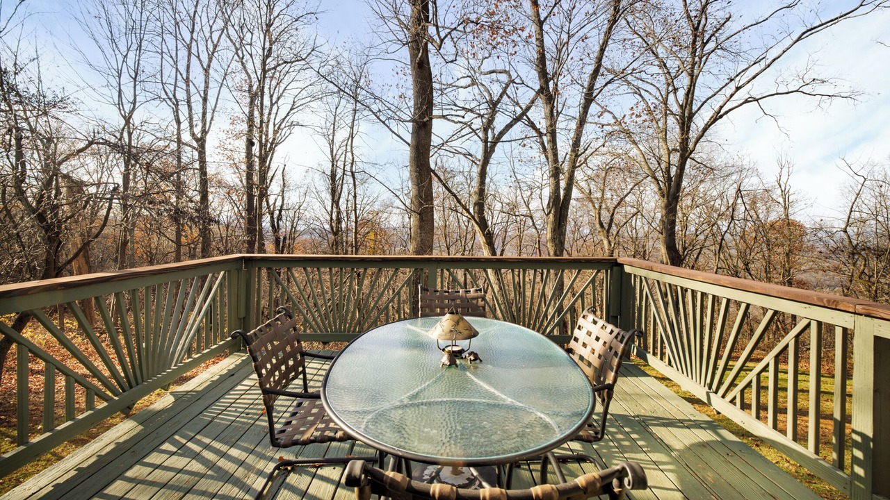 Photo of Outdoor in Linden