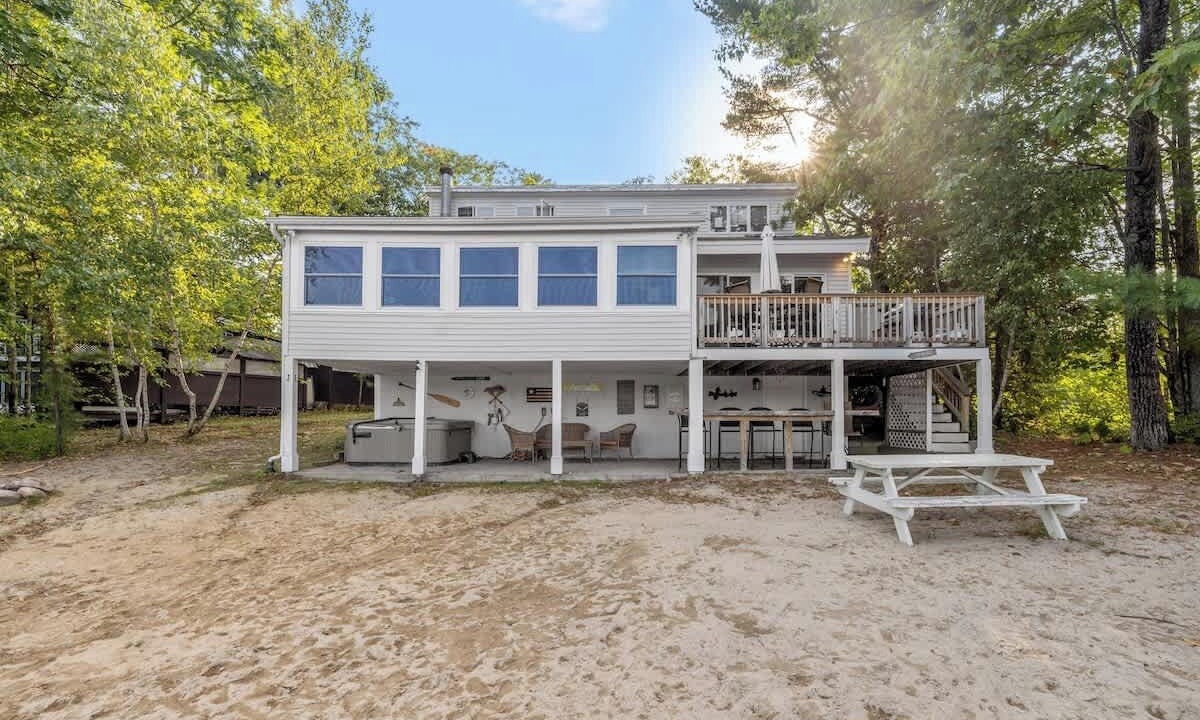 Photo of Outdoor in The Bays