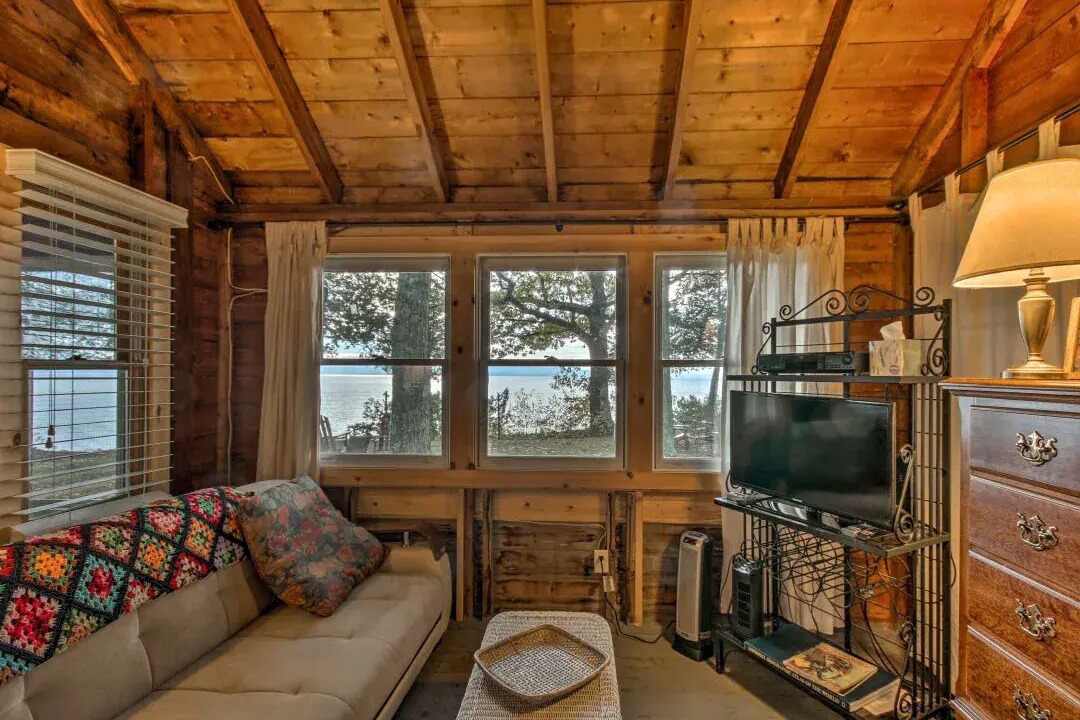 Photo of Outdoor in Malletts Bay