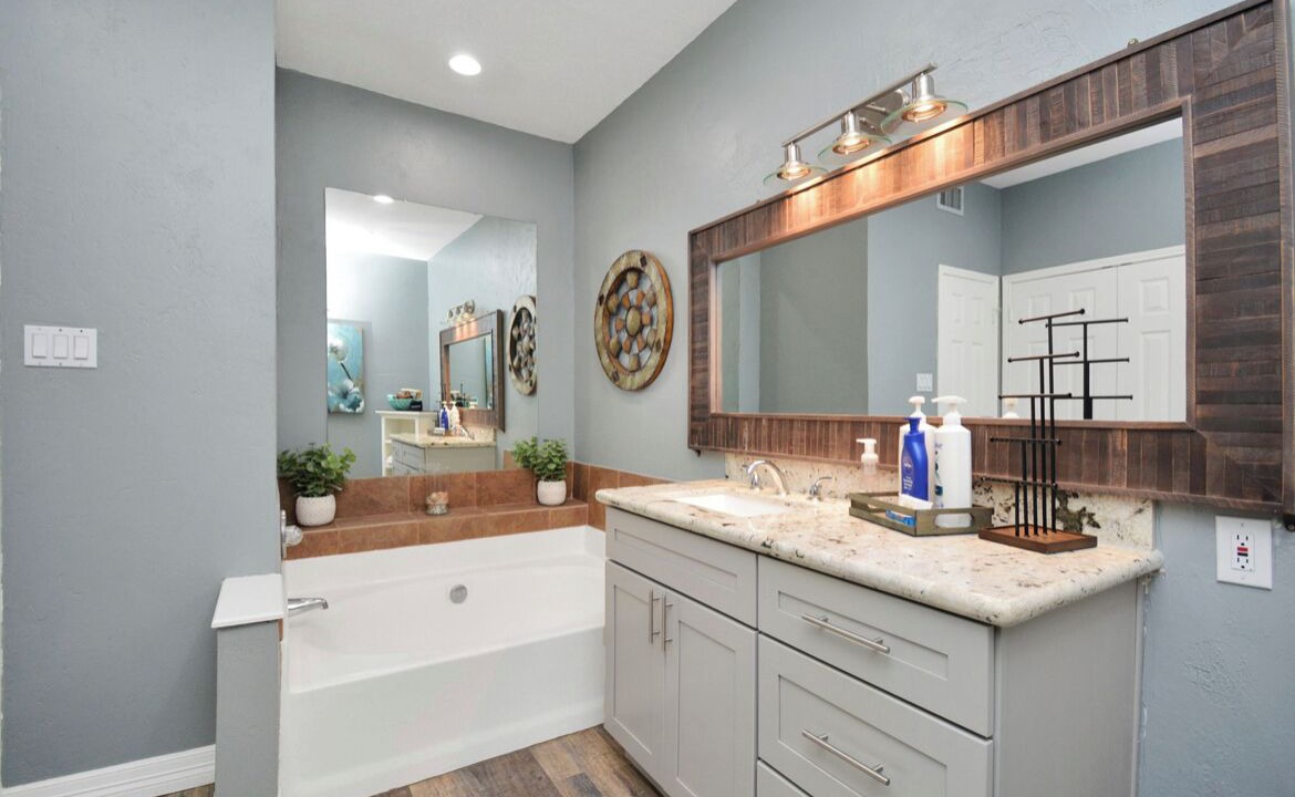 Photo of Bathroom in Barker