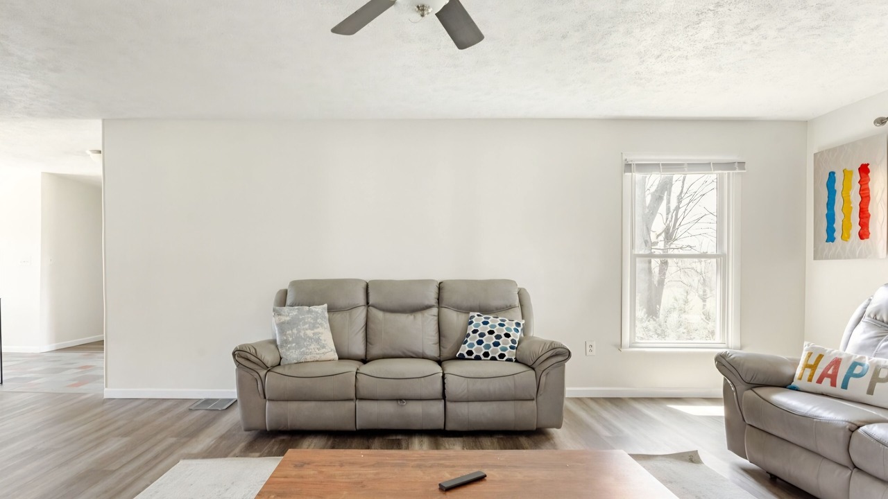 Photo of Livingroom in Pulaski