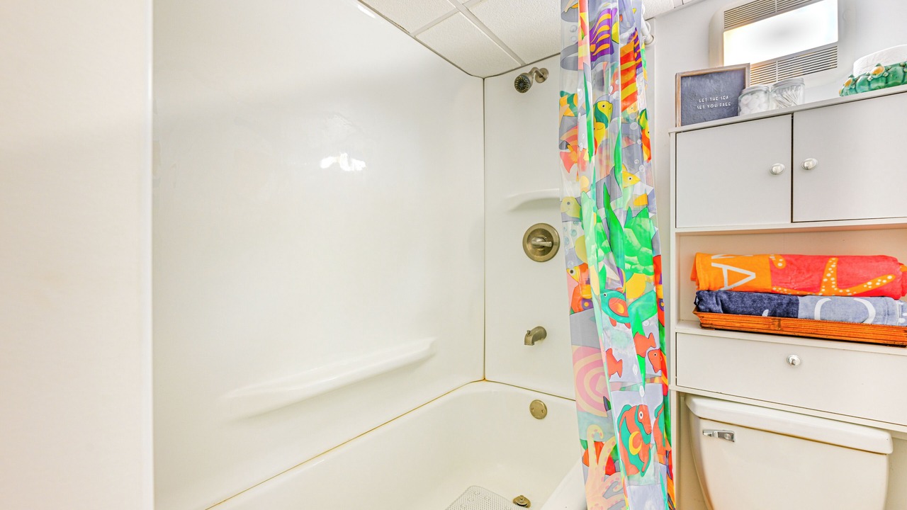 Photo of Bathroom in Aquebogue
