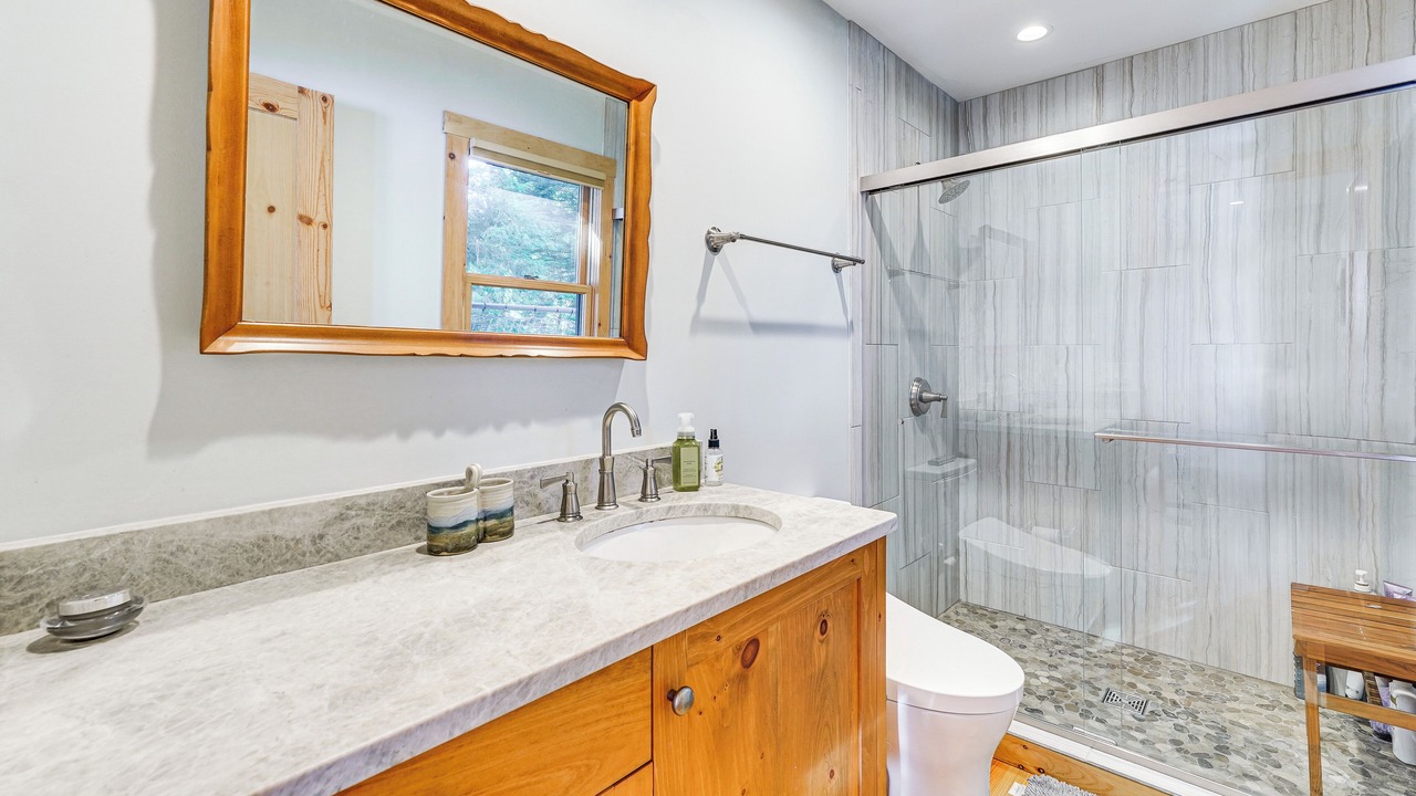 Photo of Bathroom in Cleverdale