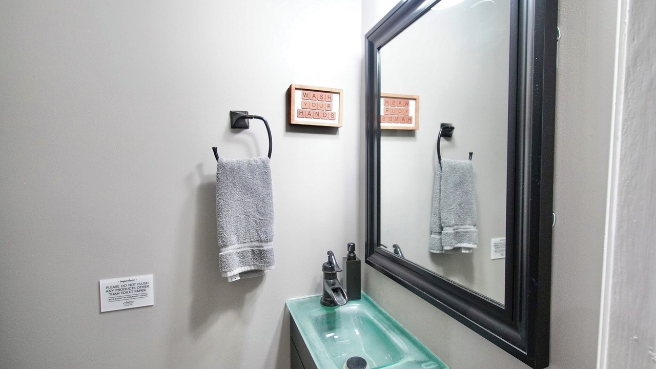 Photo of Bathroom in Weehawken
