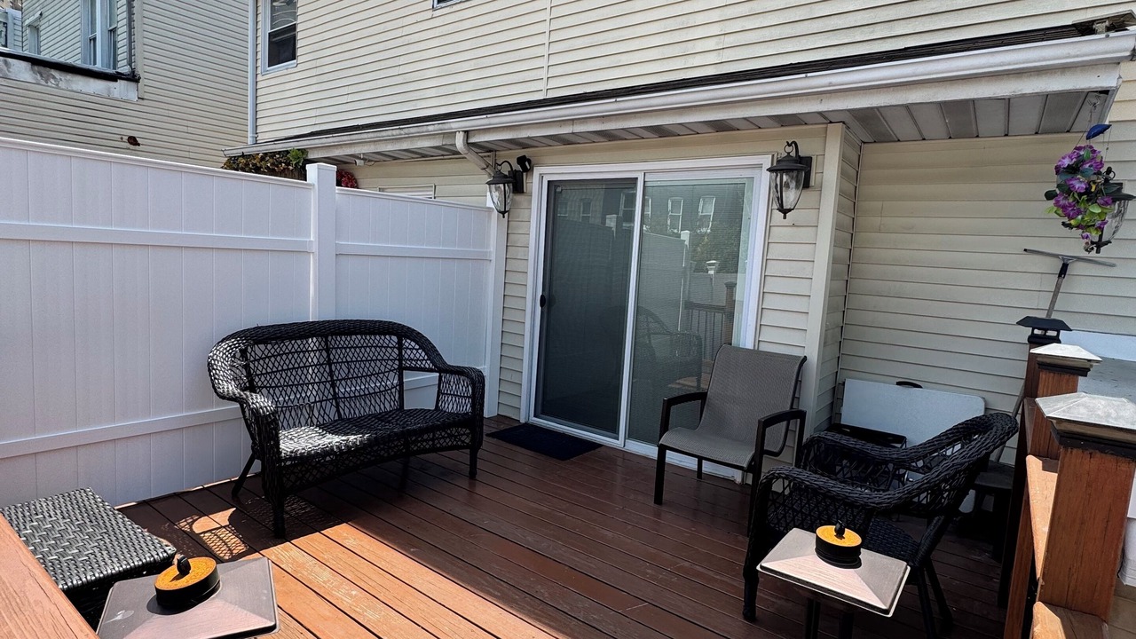 Photo of Patio Balcony in Weehawken