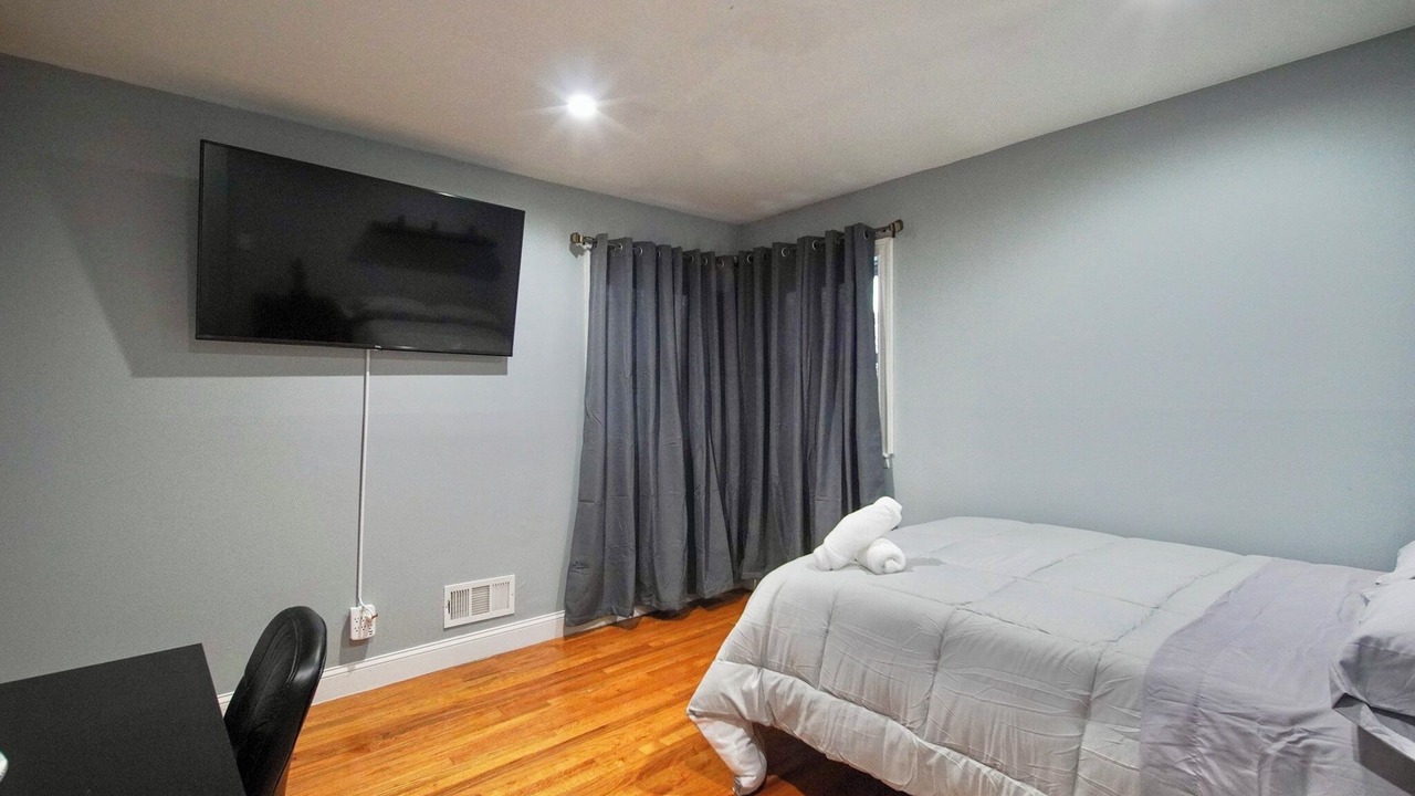 Photo of Bedroom in Weehawken