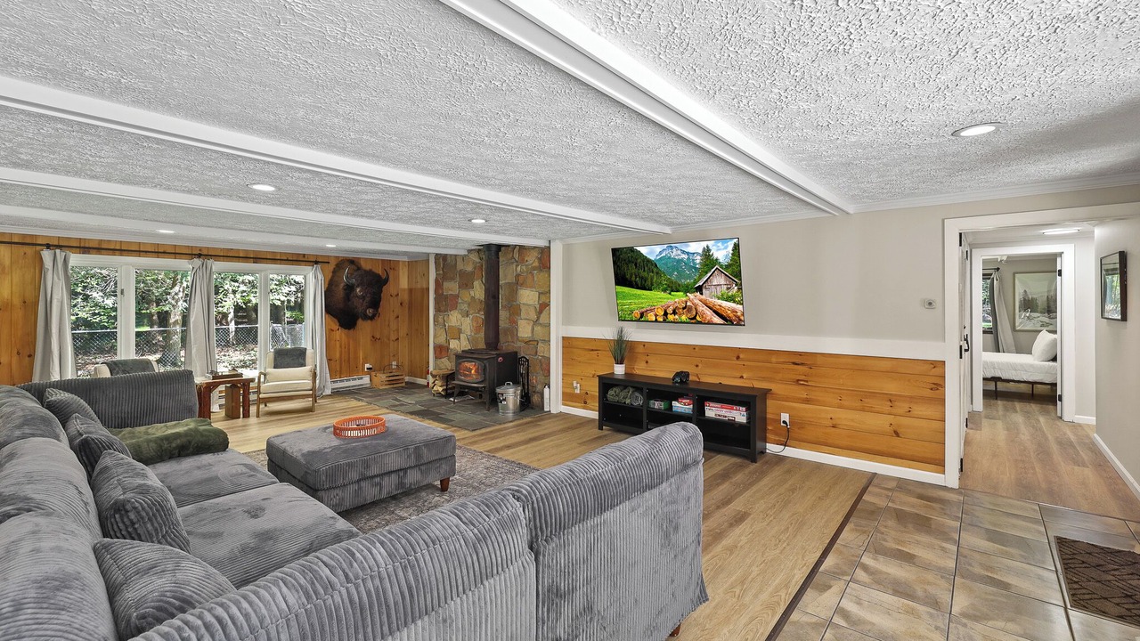 Photo of Livingroom in Great Valley