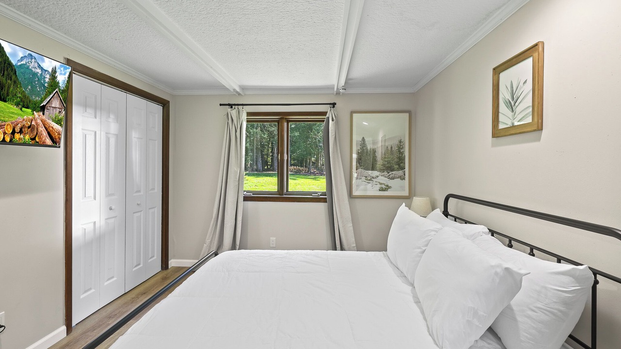 Photo of Bedroom in Great Valley